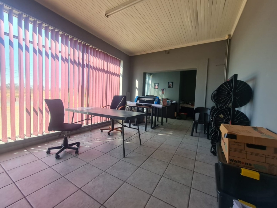 Commercial Property for Sale in Klerksdorp Industrial North West